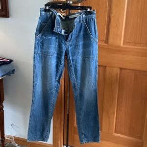 Pilcro Anthropologie slim boyfriend jeans 28 EUC